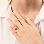 Carica l’immagine nella galleria, Anello Flora Zaffiri - Varengo Gioielli