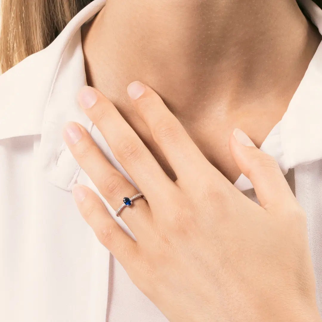 Anello Estia Zaffiro
