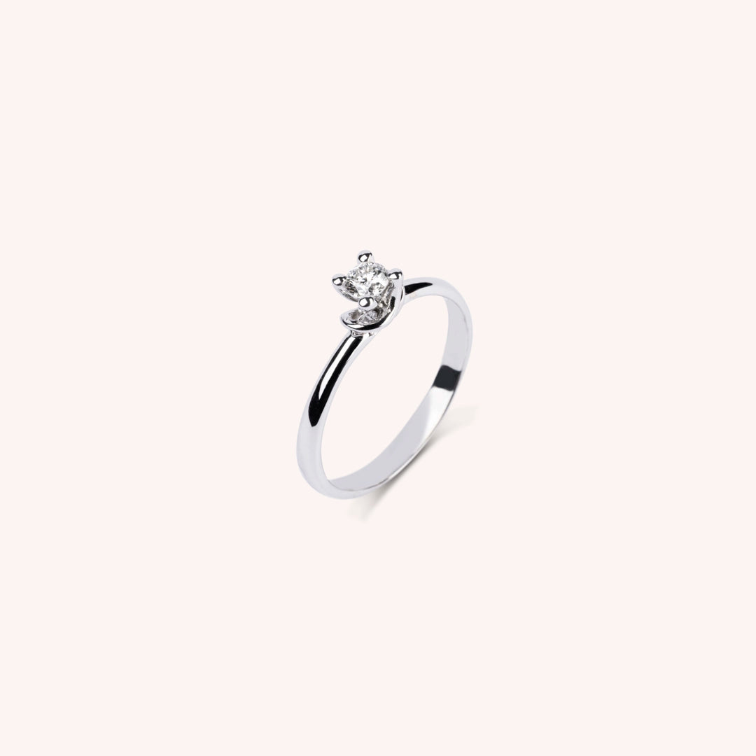 Anello Solitario Ade