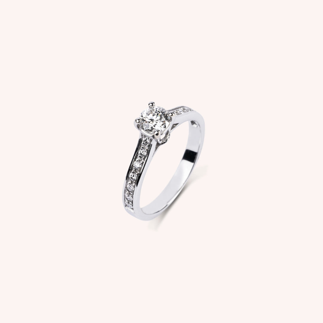 Anello Solitario Dione
